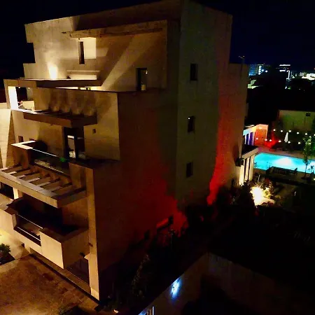 Mamaia Moments Villa, Mamaia Nord ベッド・アンド・ブレックファスト ナボダリ